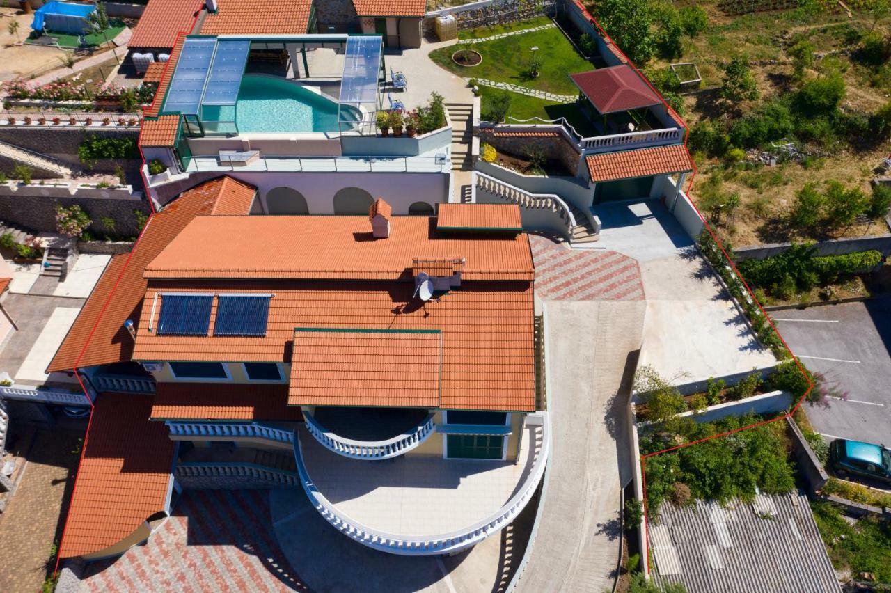 Villa Meri Rijeka Bagian luar foto