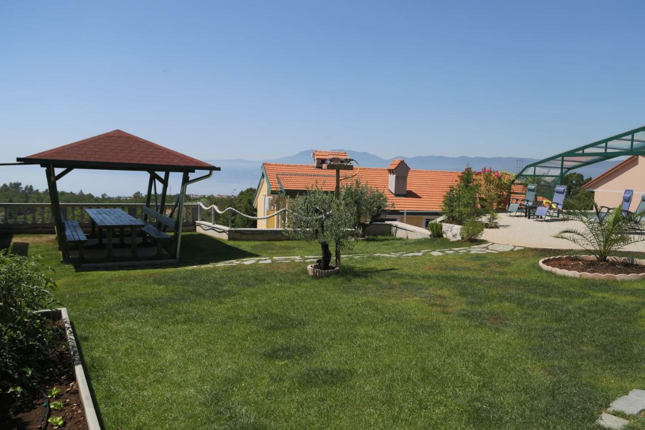 Villa Meri Rijeka Bagian luar foto