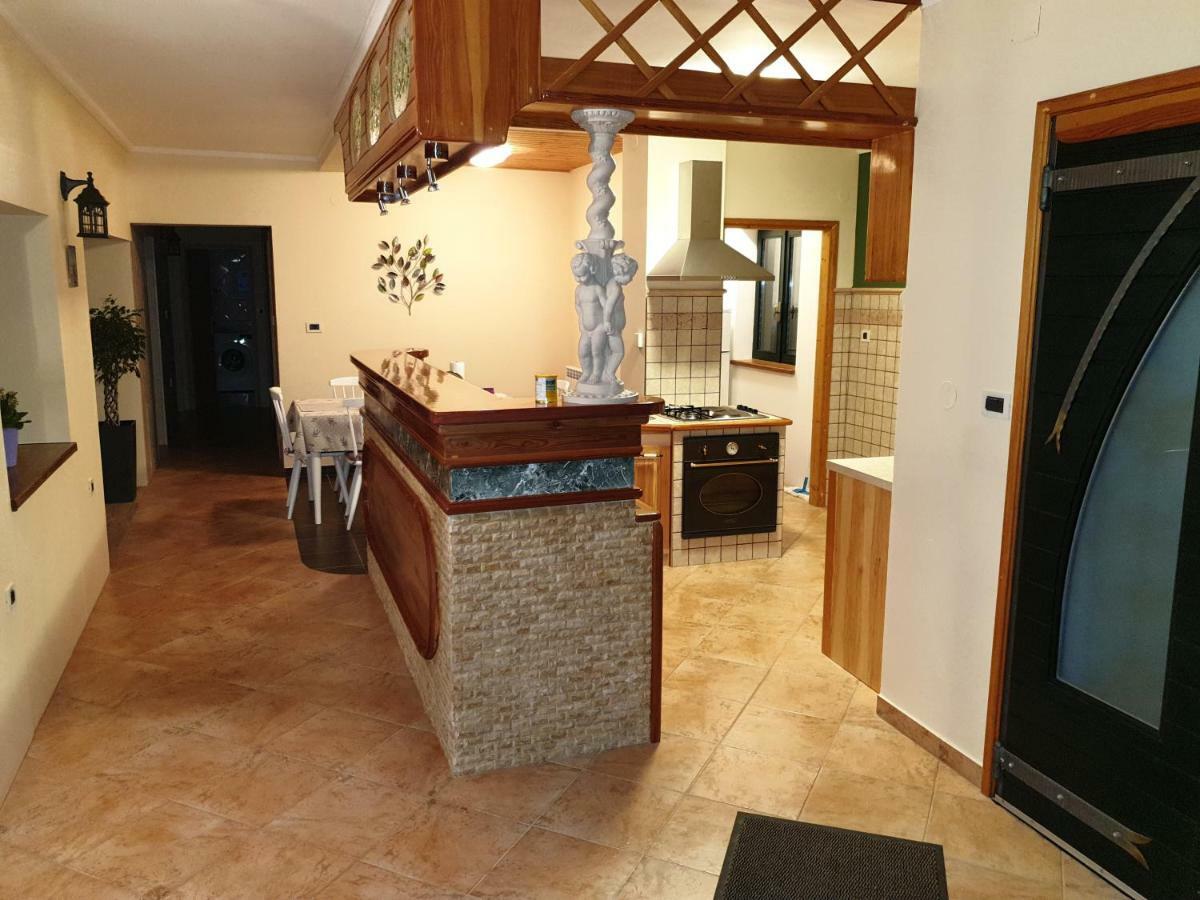 Villa Meri Rijeka Bagian luar foto